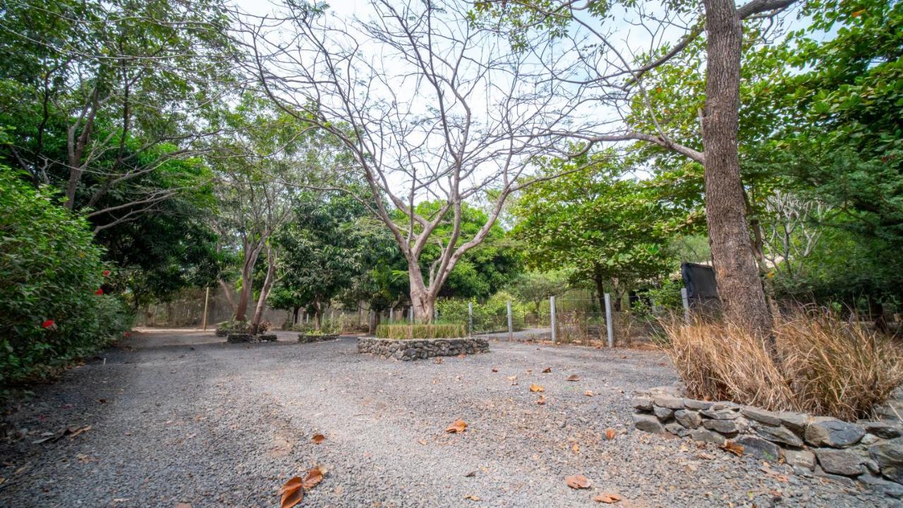 Las Avellanas Villas Tamarindo Exterior photo